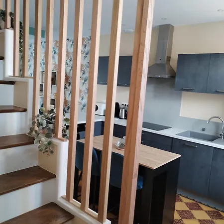 Rose Pompon Dom wakacyjny *